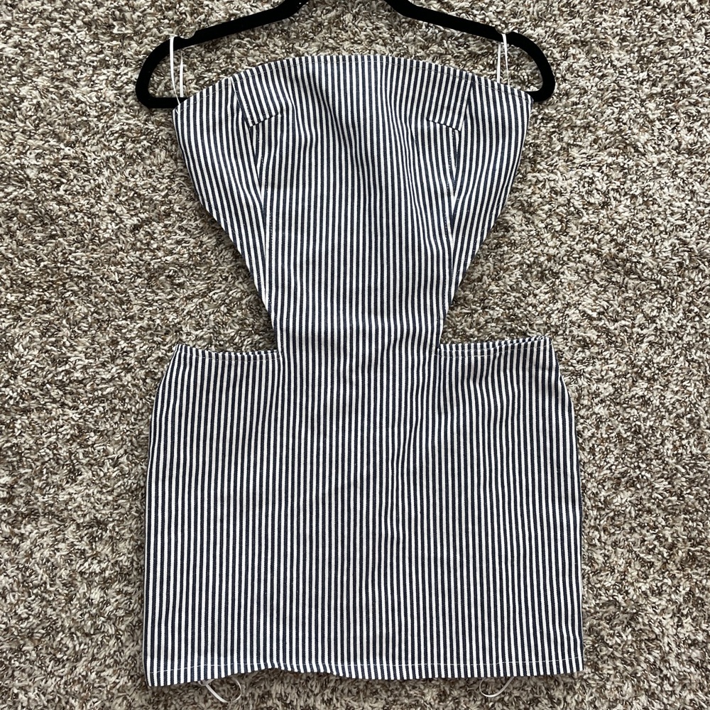 Denim Mini cutout Dress by Lioness size small - Picture 2 of 6